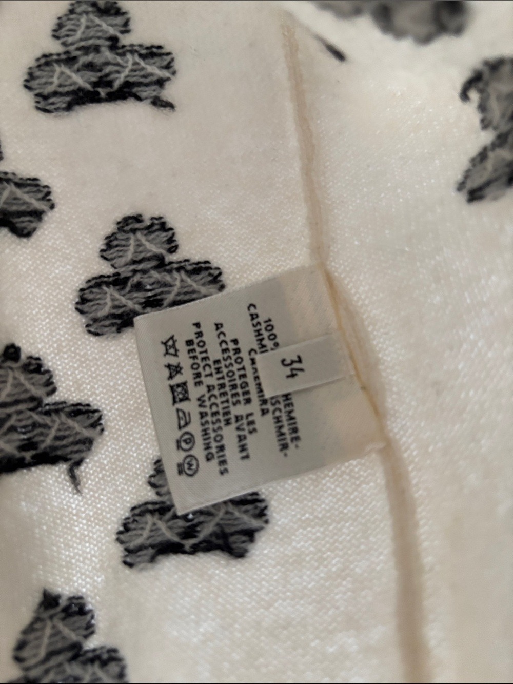 Hermès Clover Motif 100% Cashmere Cardigan Ivory 34 - Picture 8 of 8